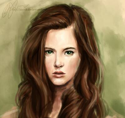 Lynni portait.jpg